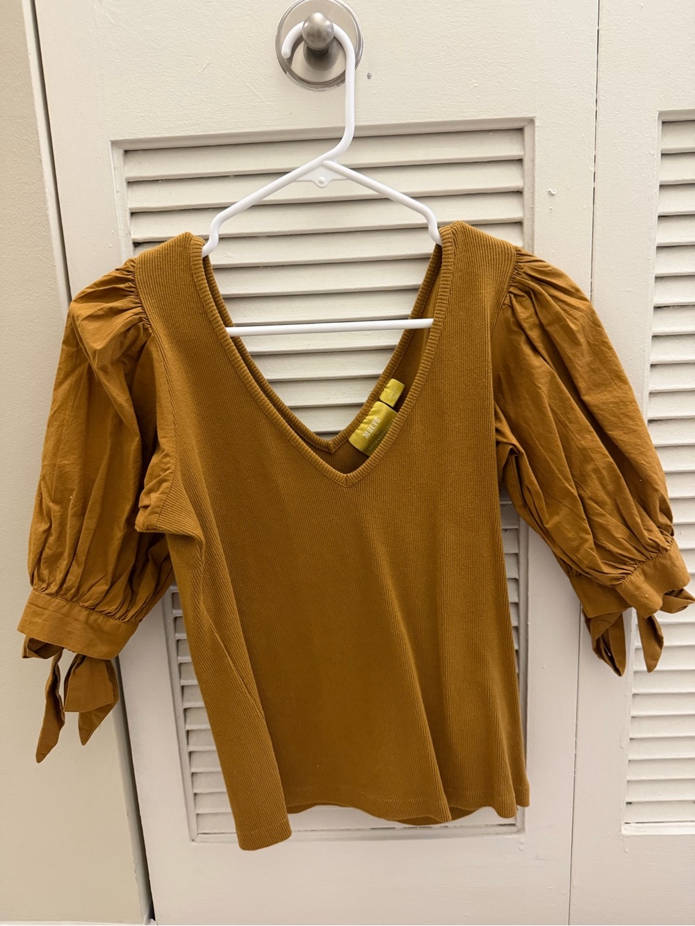 Maeve Mustard Puff-Sleeve V-Neck Top